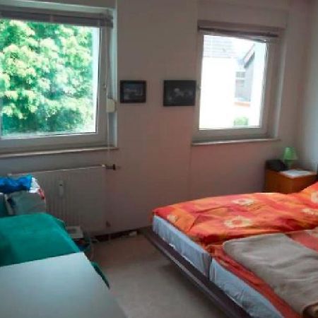 Duesseldorf - Separates, Privates Zimmer 외부 사진